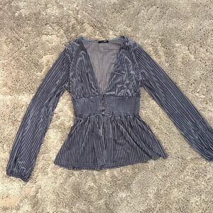 Gently used unique fashion nova blouse
